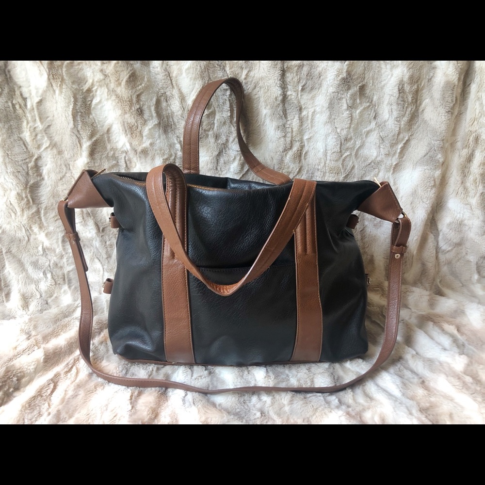 Forever 21 bag ✨Make An Offer✨